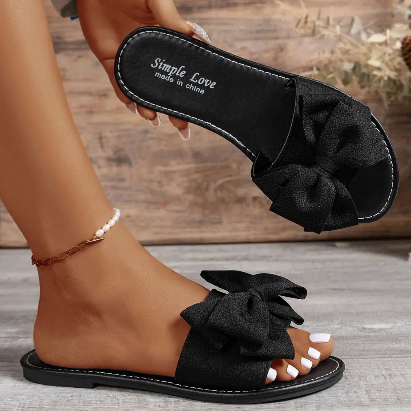 Fashion Bow Tie Women’s Summer Slippers