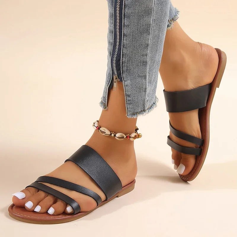 Stefani Sandal